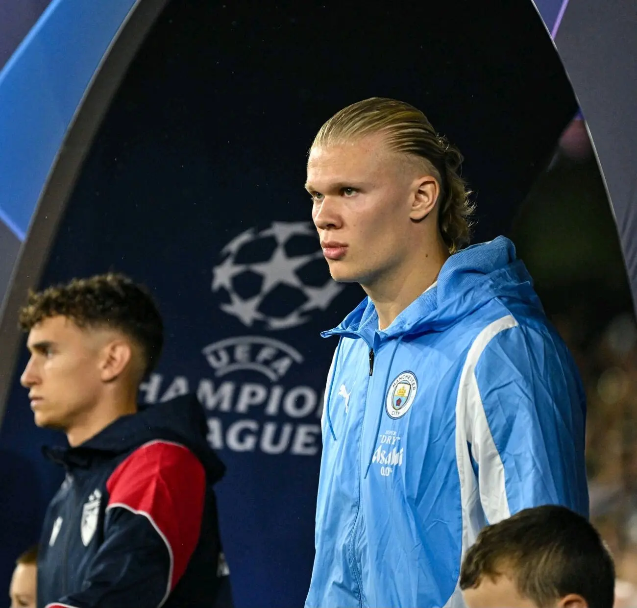 IG引发争议！，哈兰德官方宣布反败为胜新规观众掌声雷动(哈兰德进球集锦2022)