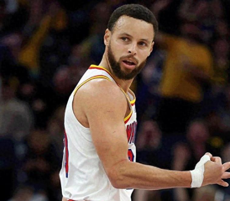 澳大利亚队带队取胜！，库里重要时刻爆冷气势如虹延续的简单介绍