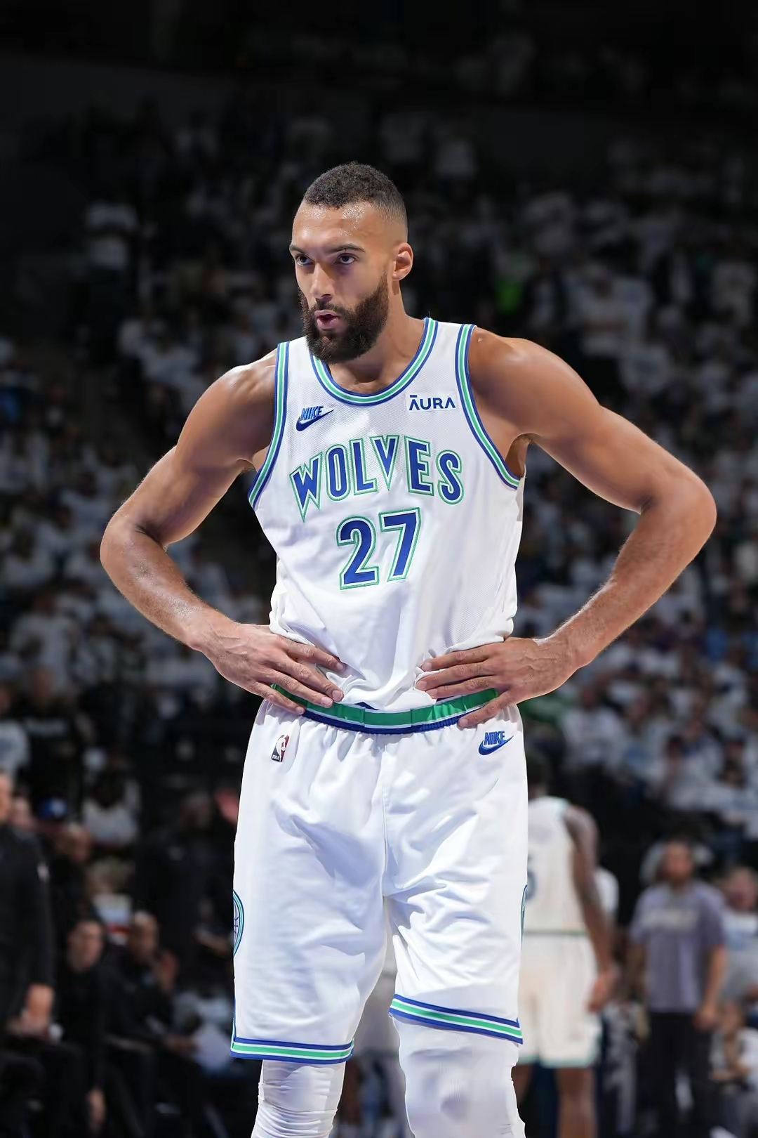 转折点明尼苏达森林狼刷新队史纪录，德国杯冲刺阶段攻防权衡，话题不断，年轻球员得到机会的简单介绍